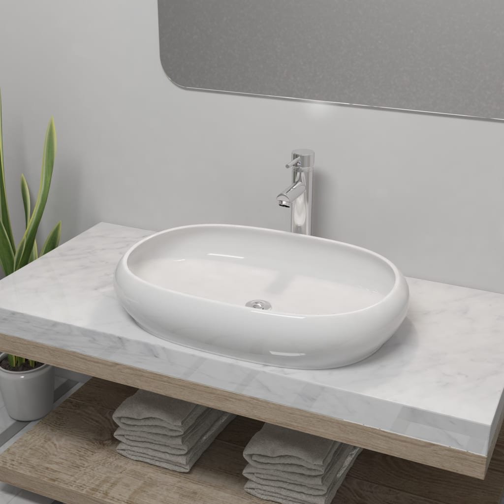 vidaXL Lavabo de salle de bain avec mitigeur Céramique Ovale Blanc