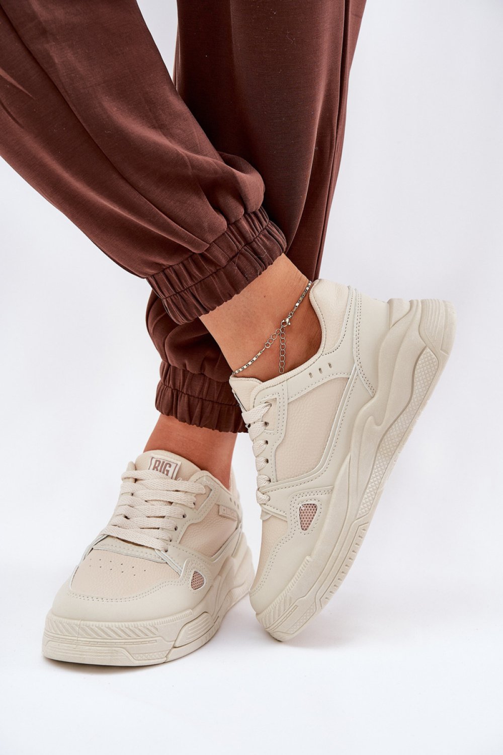 Sport Shoes Step in style