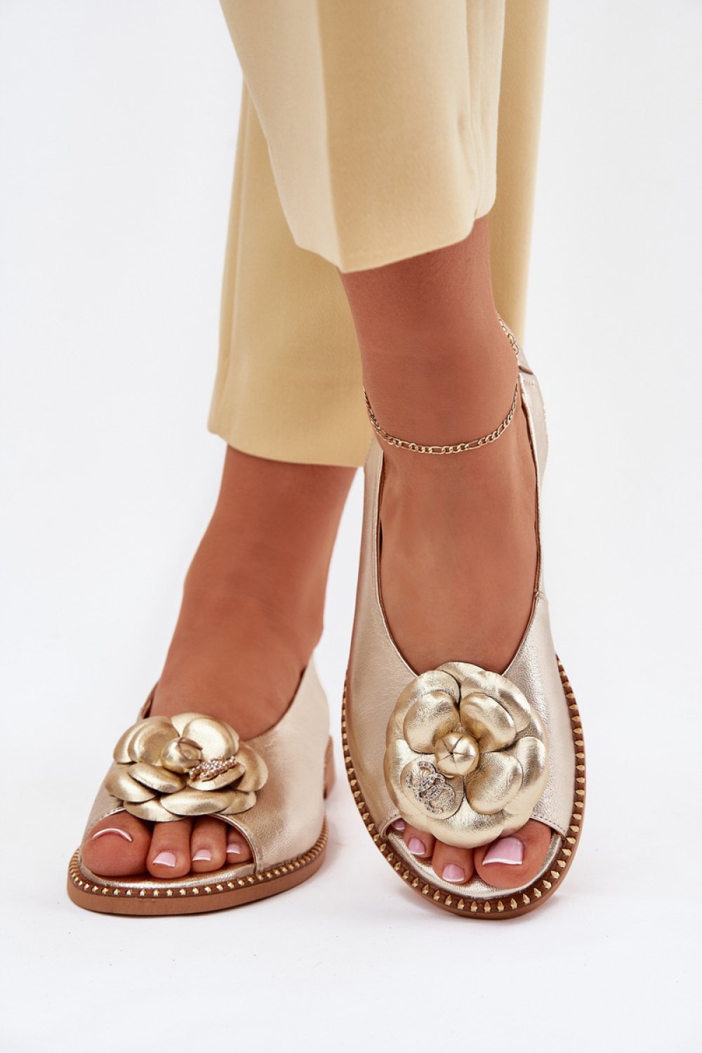 Sandals Step in style