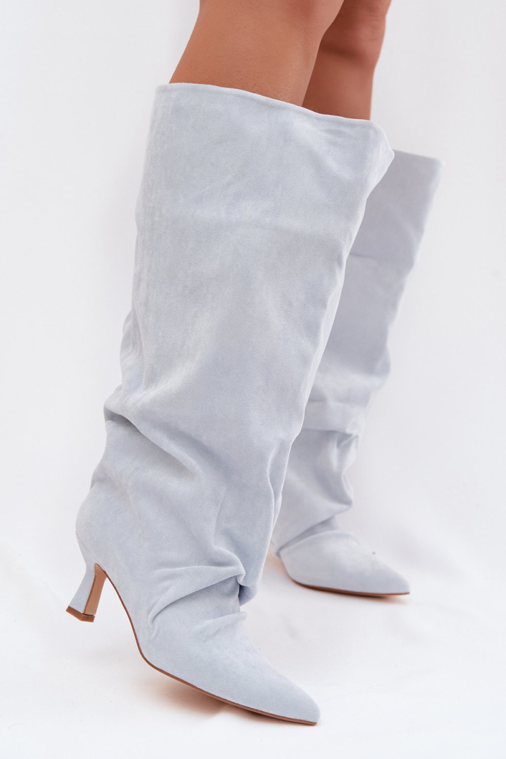 Heel boots Step in style