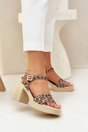 Sandals & Flip-Flops for Women