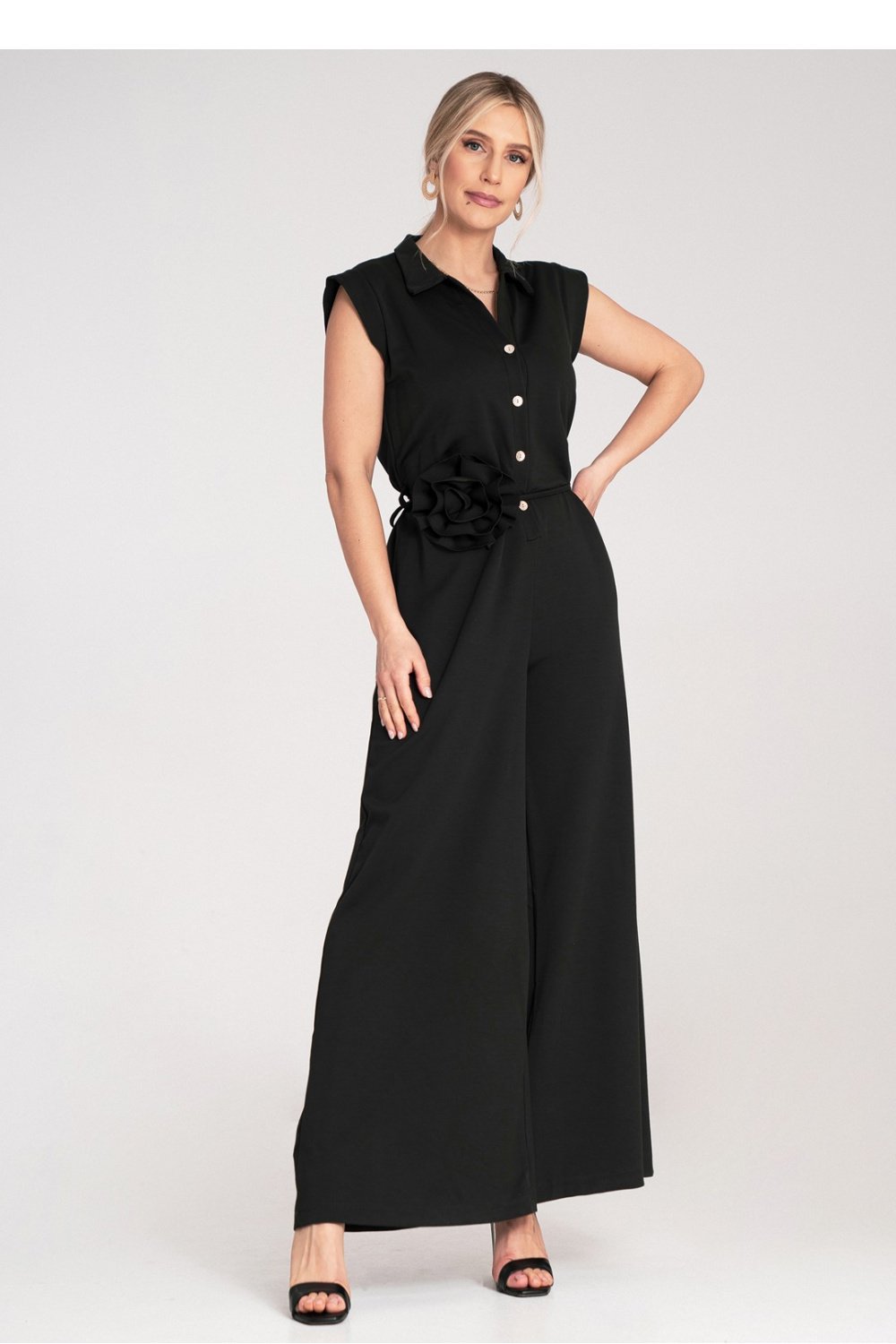 Suit Figl – Made in the EU.