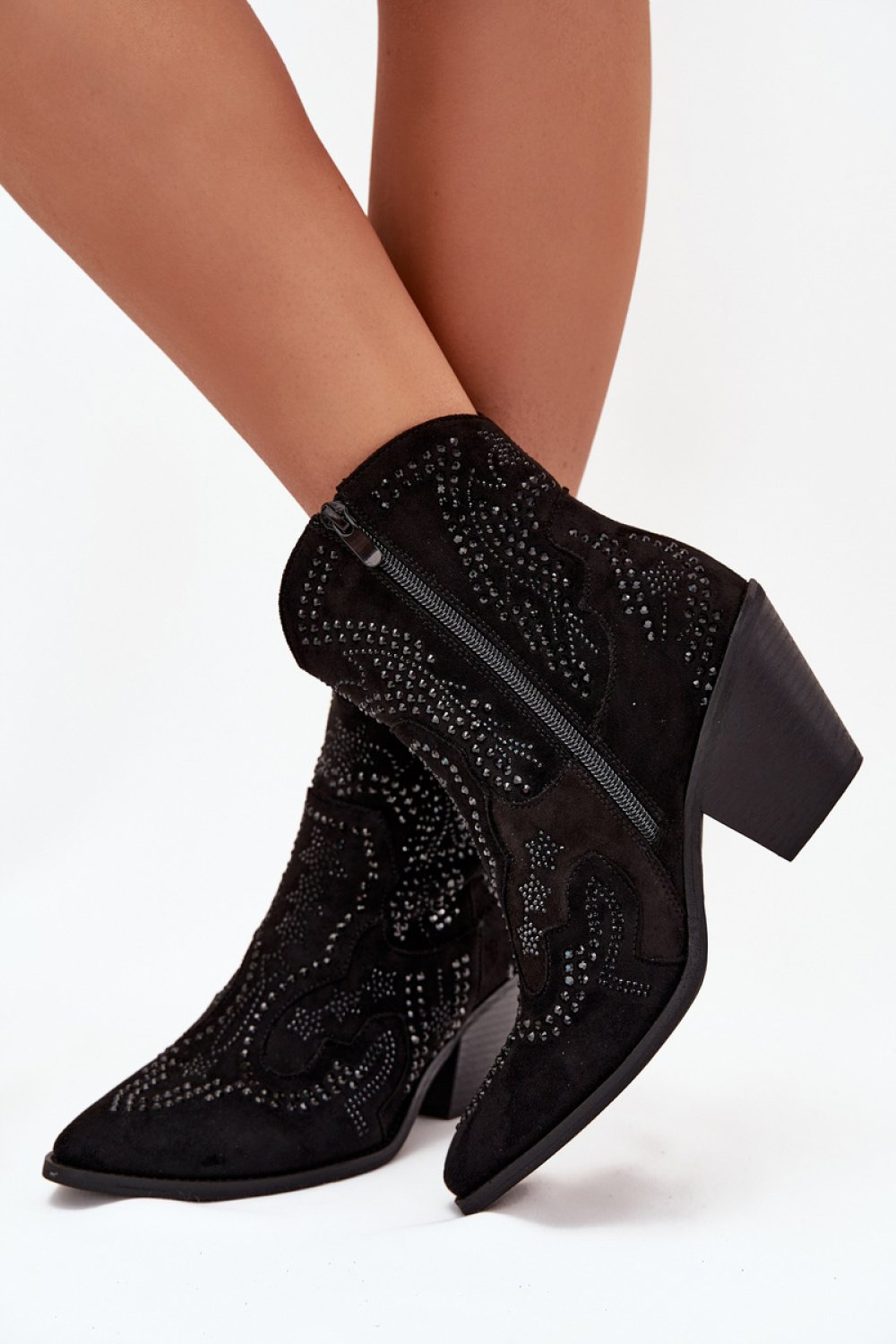 Heel boots Step in style