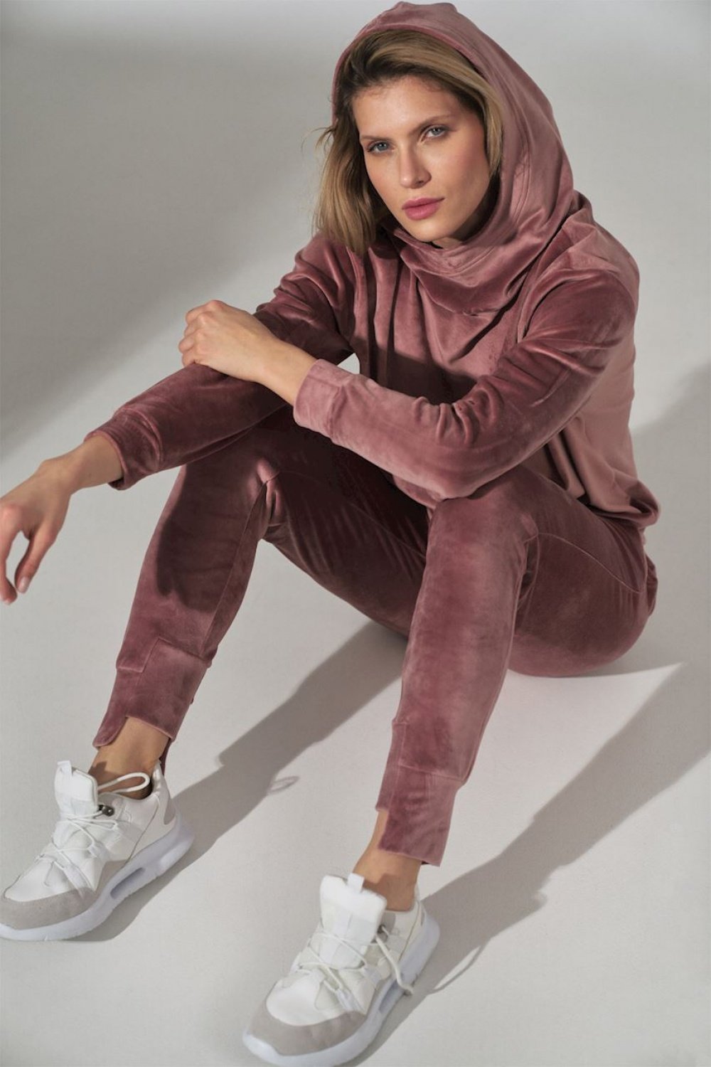 Tracksuit trousers Figl – Made in the EU.