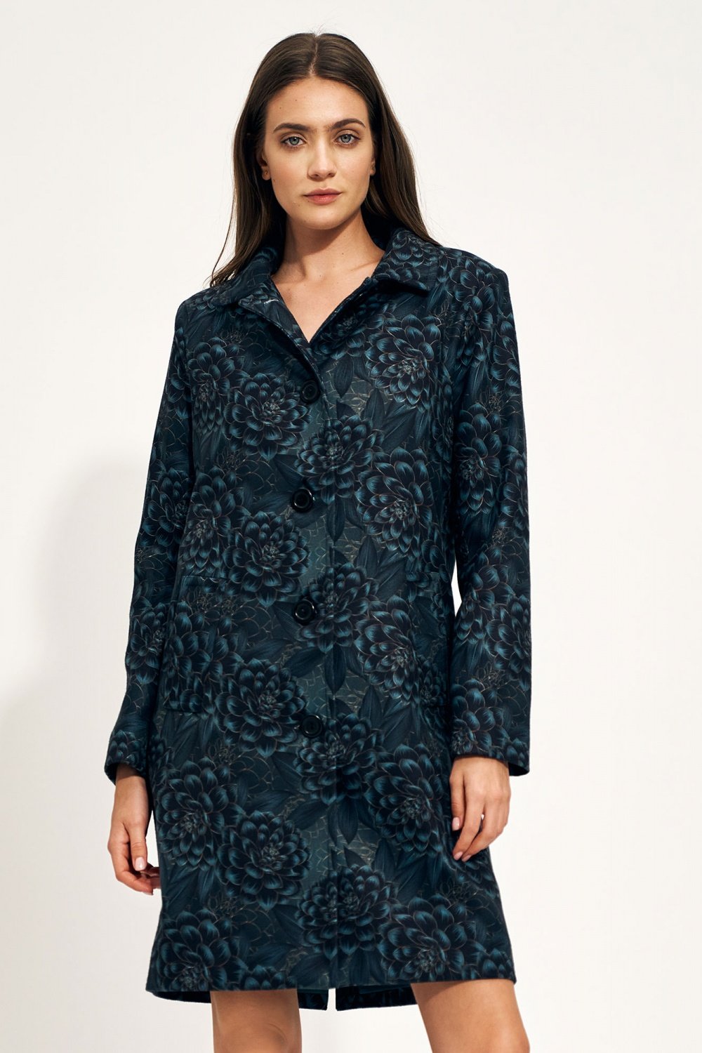 Coat Nife – Made in the EU.