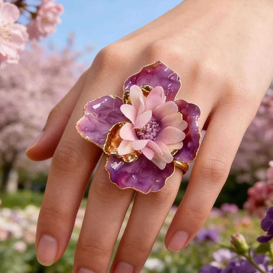 Round Open Ring For Women, 1 PCS Package, Alloy Material with Golden Plated Coating 0.03µm-0.05µm Featuring Pearl Inlay