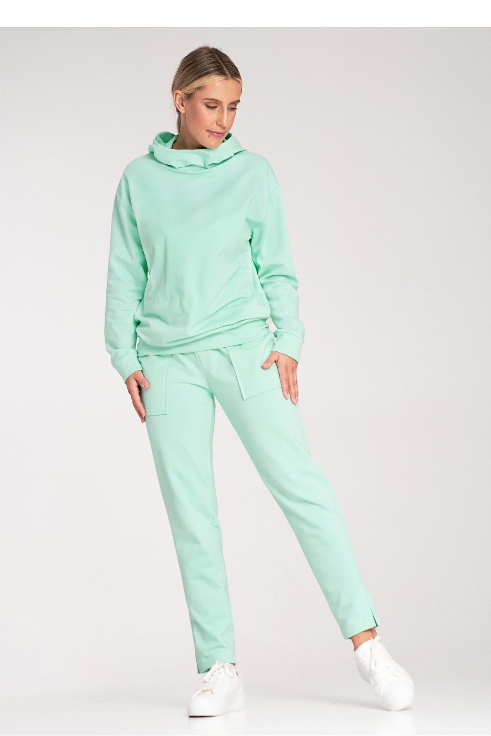 Tracksuit trousers Figl, Tracksuit trousers model 201477 Figl - green obors.com Tracksuit trousers Figl - Image 2