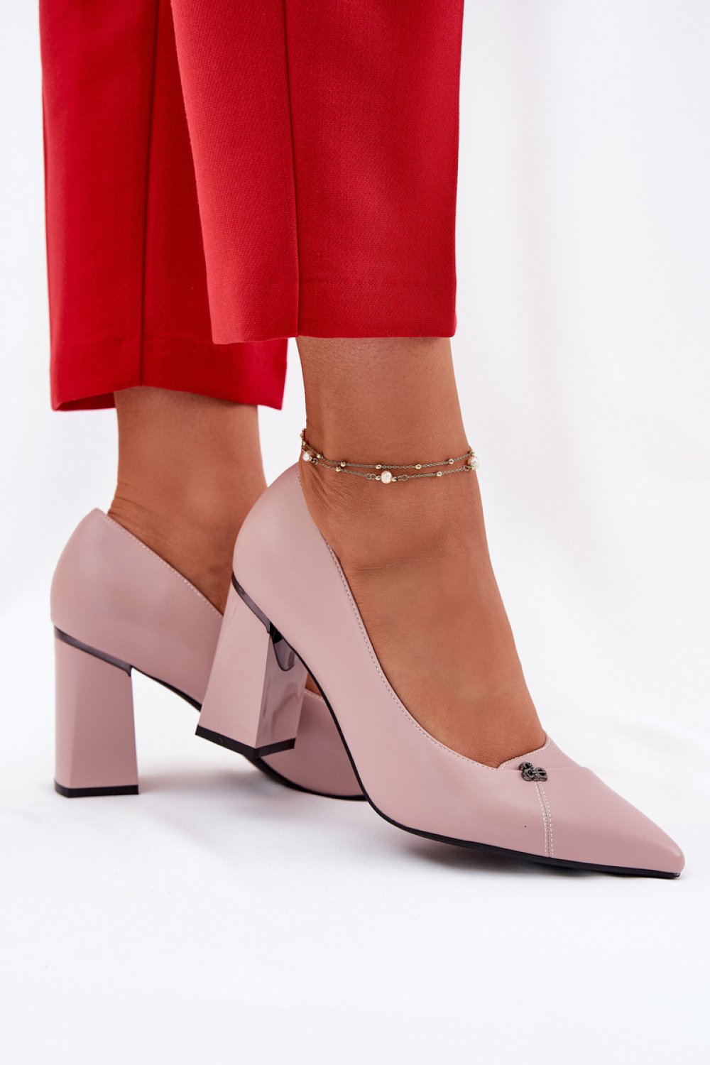 Block heel pumps Step in style