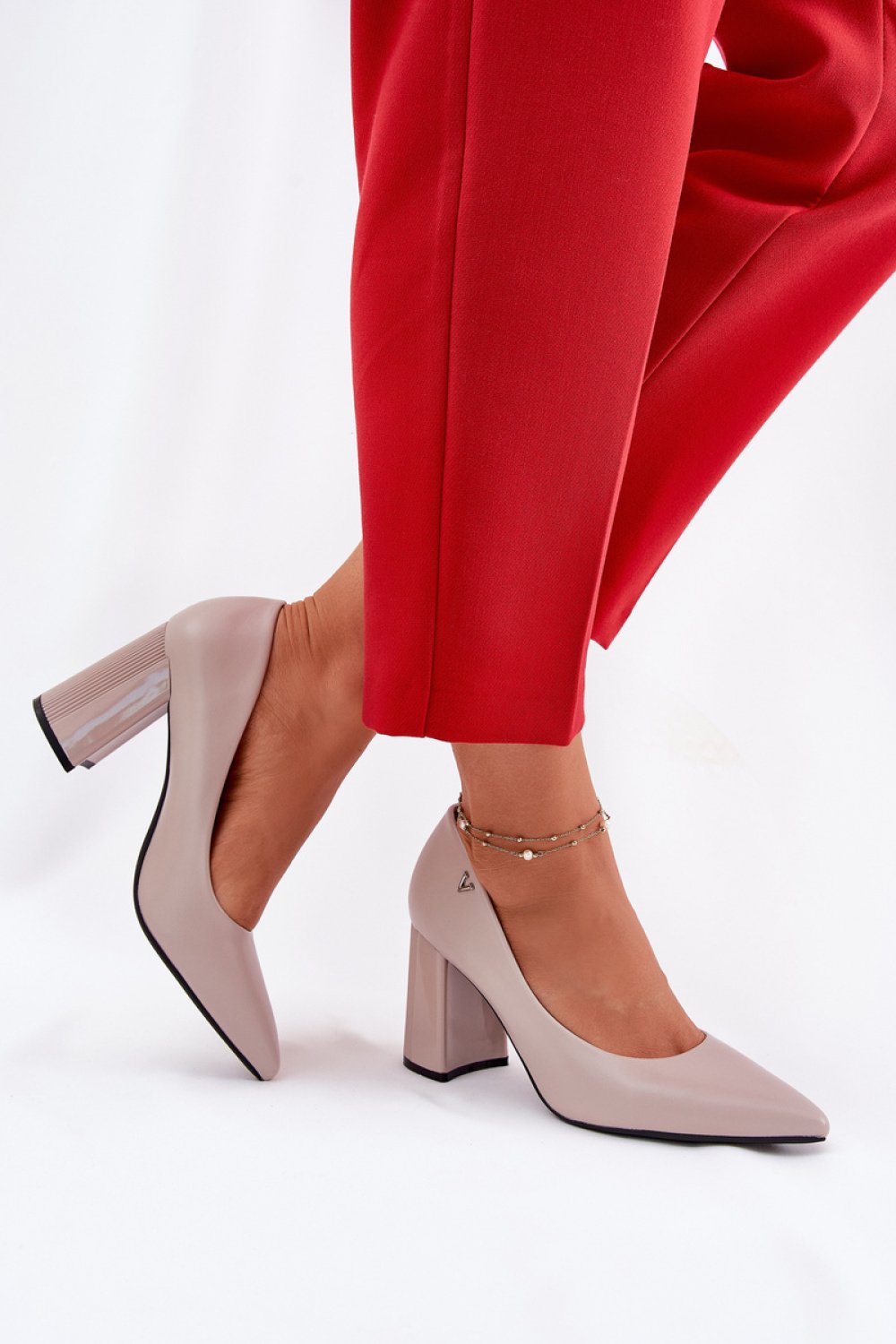 Block heel pumps Step in style