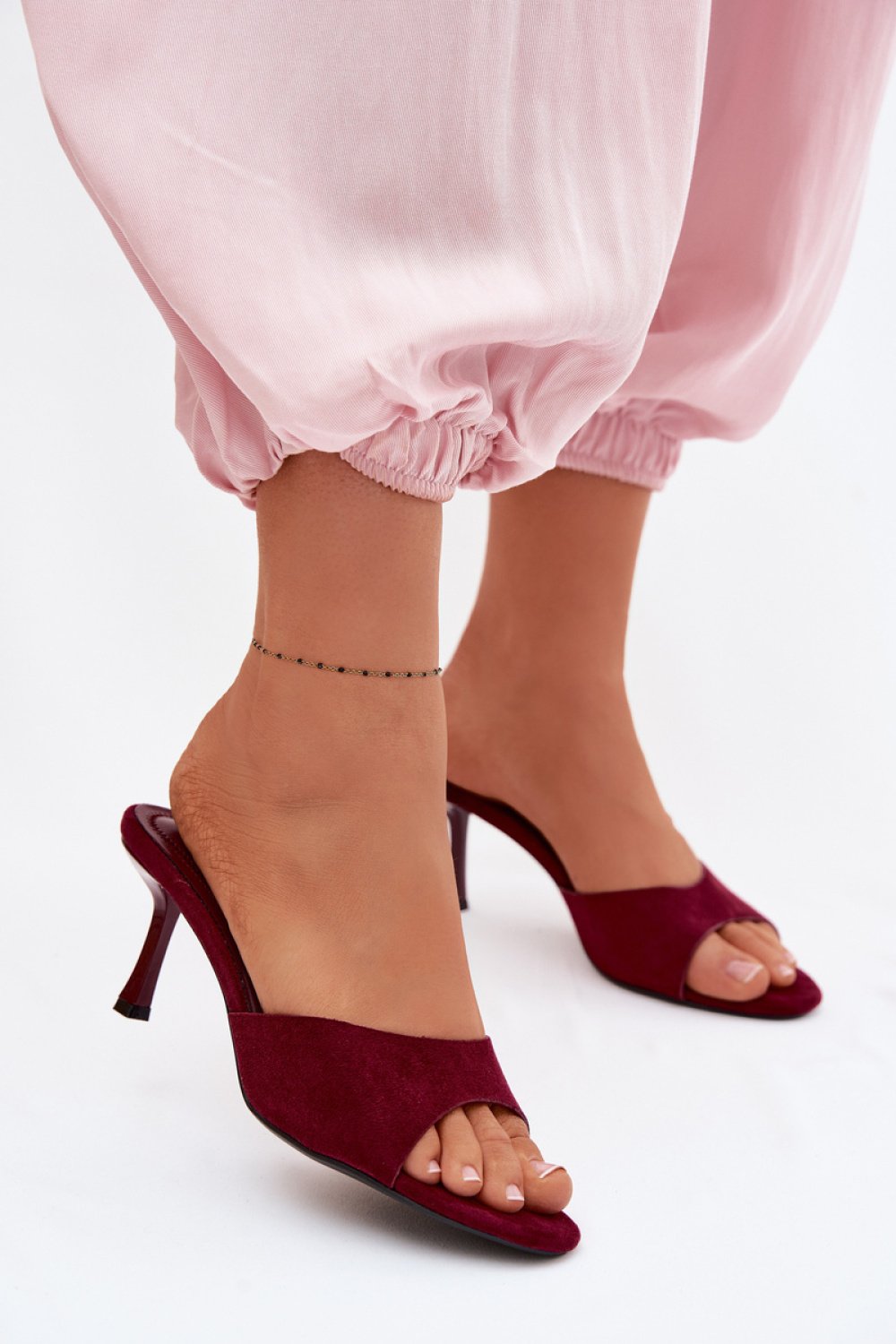 Heeled sandals Step in style