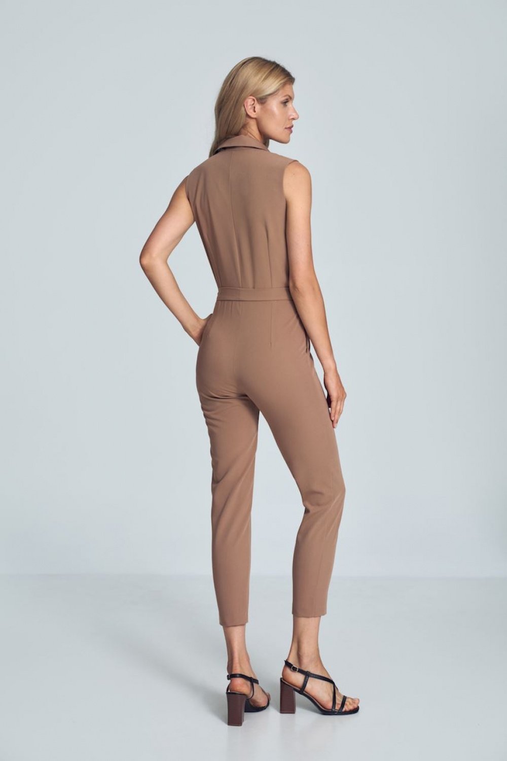 Suit Figl - Image 3