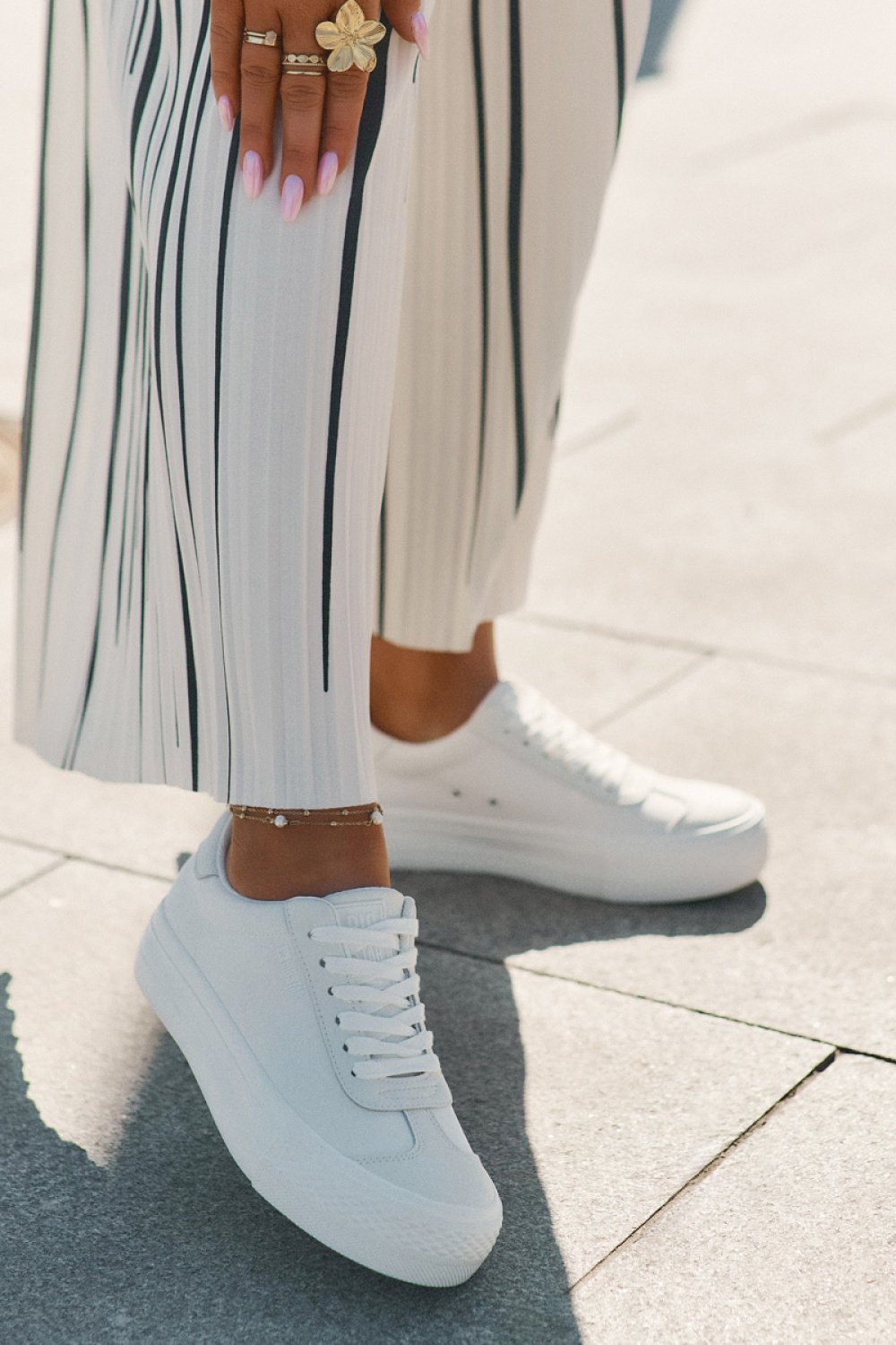 Platform sneakers Step in style - Image 3