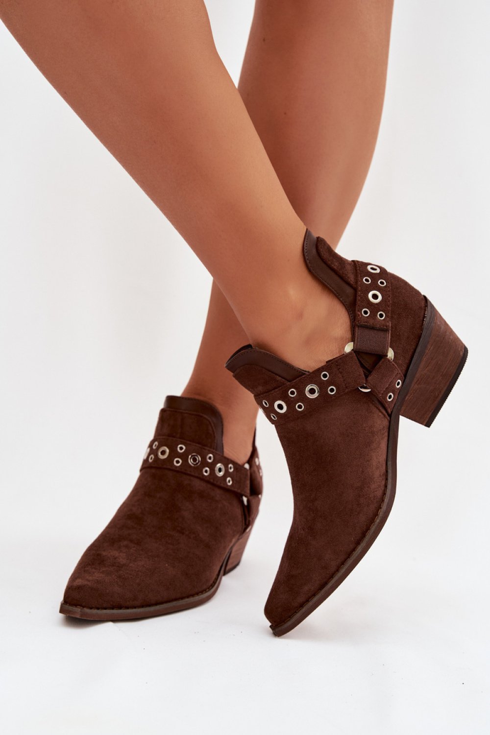 Boots Step in style - Image 3