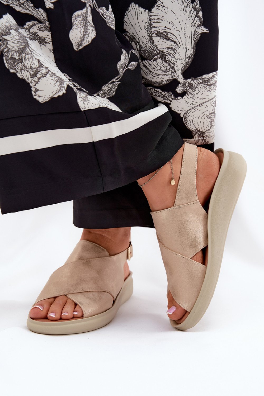 Buskin Step in style - Image 3
