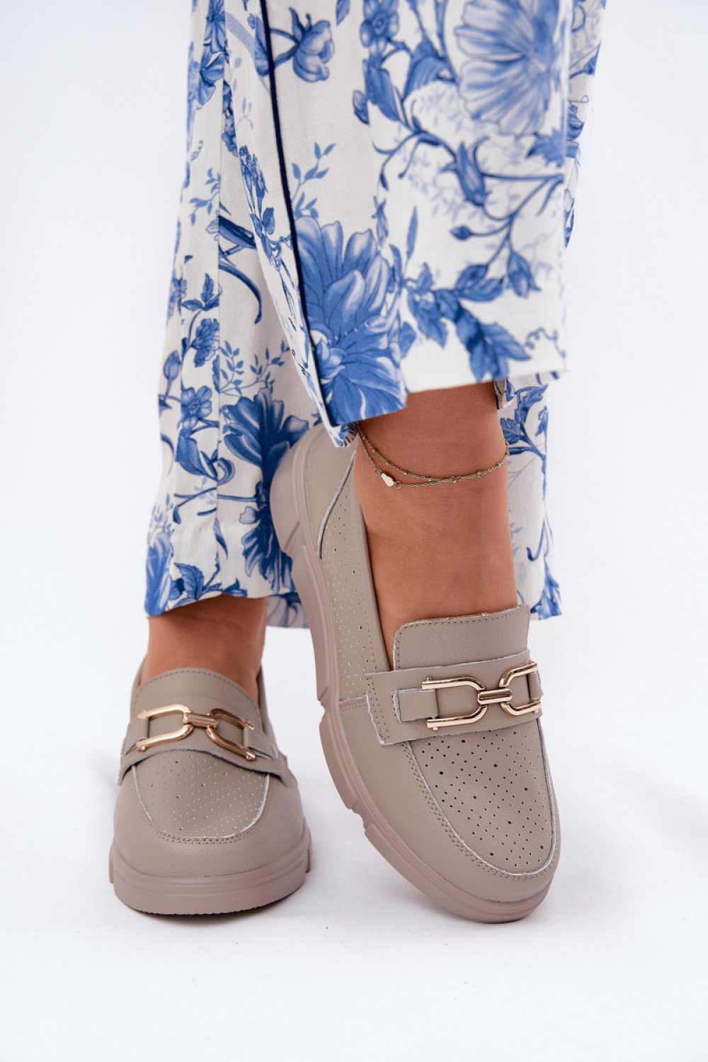 Mocassin Step in style