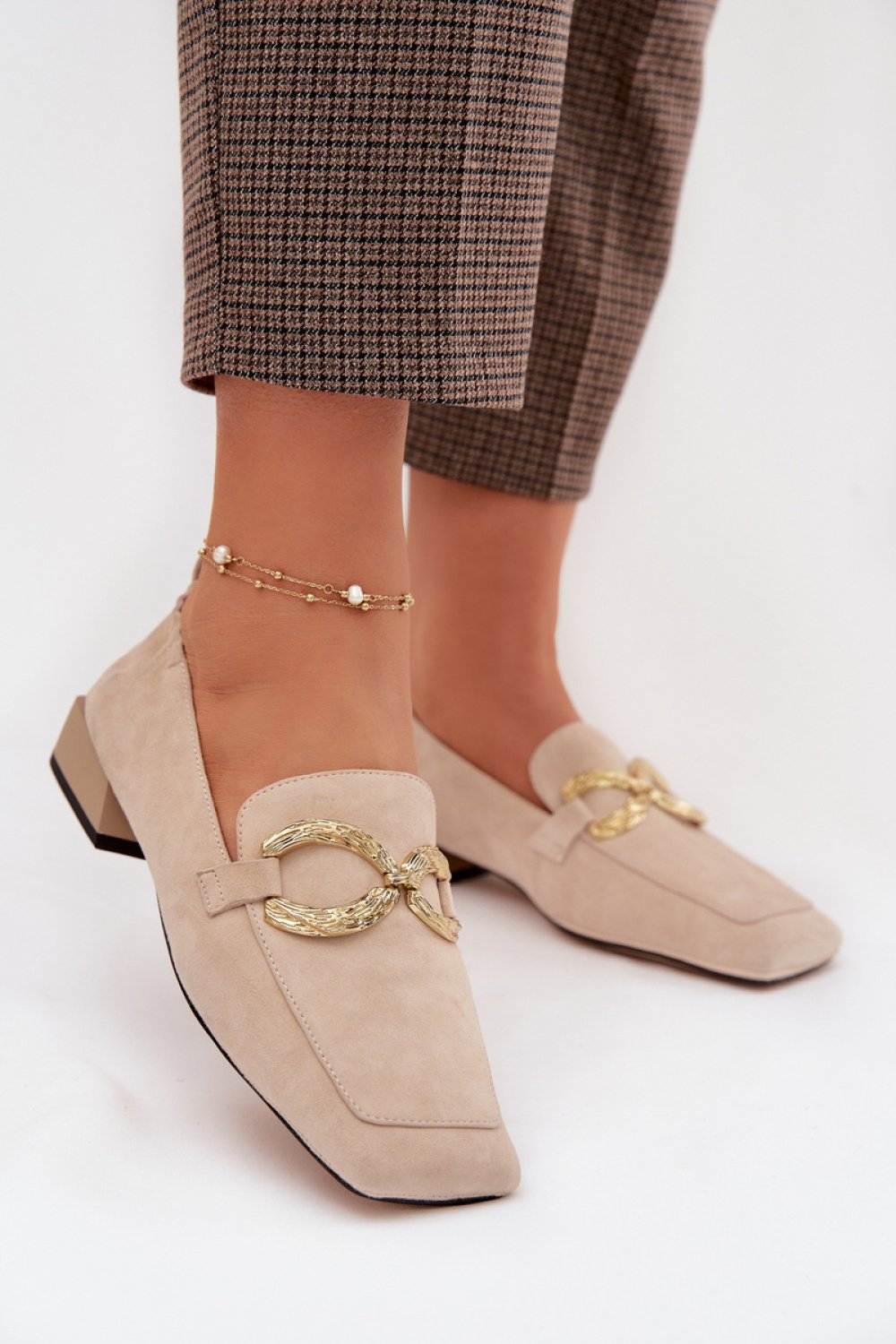 Mocassin Step in style