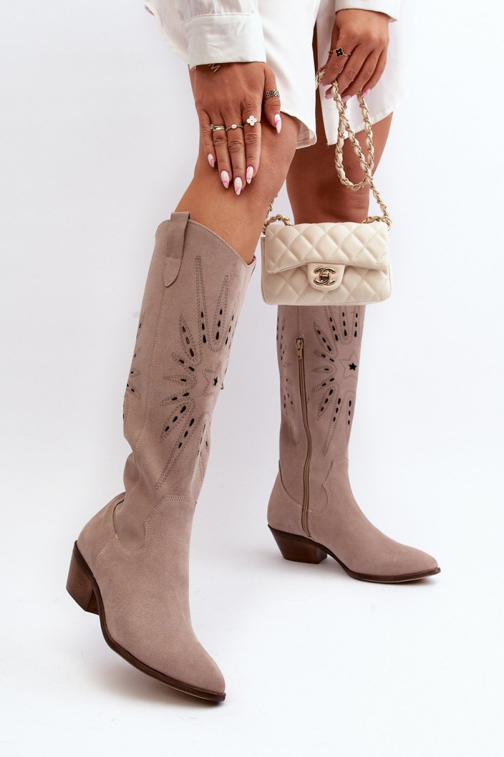 Open-work Boots Step in style - Image 2