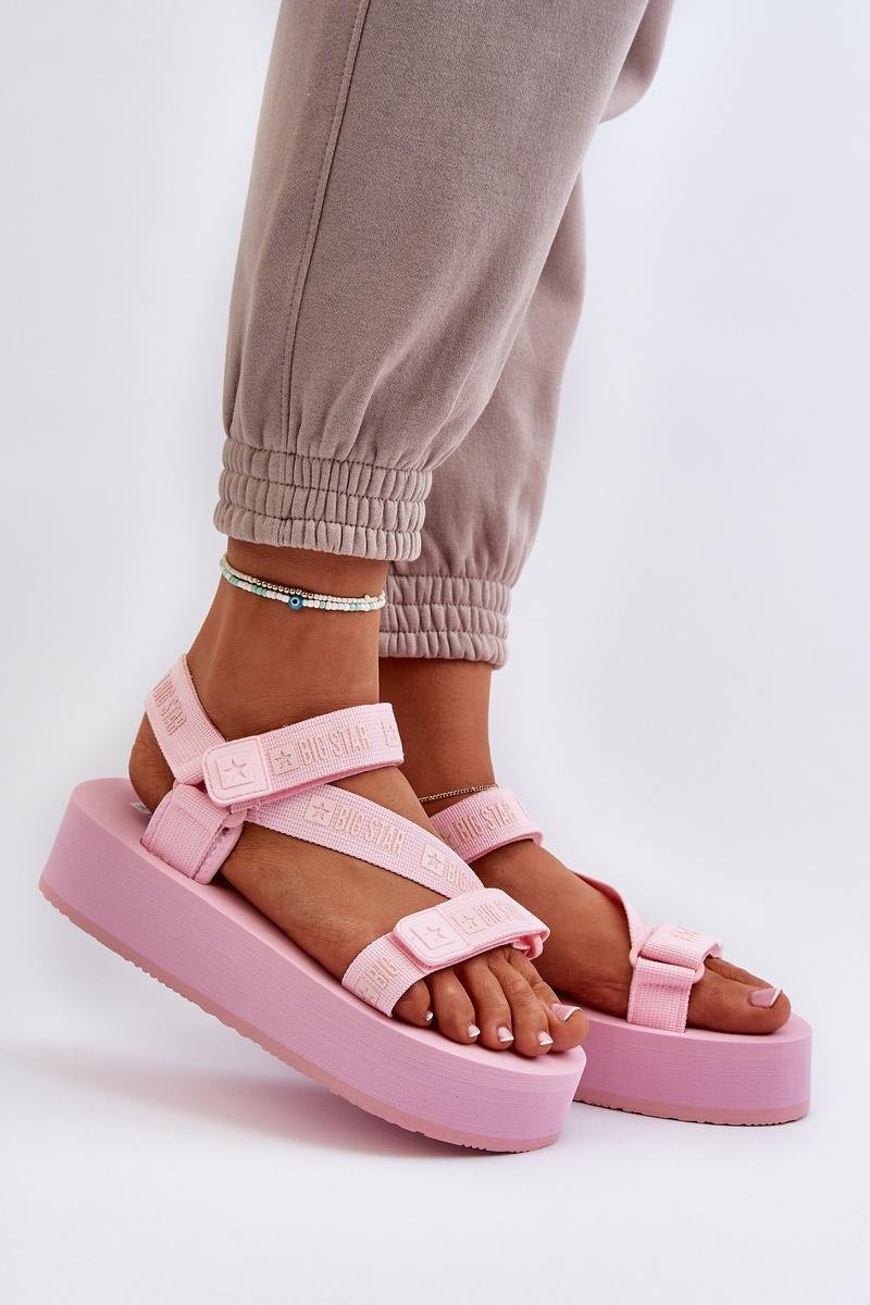 Platform sandals Step in style
