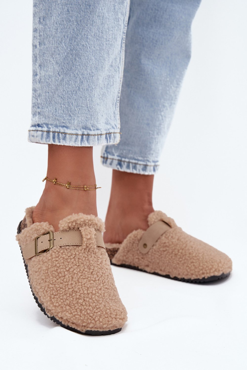 Slippers Step in style