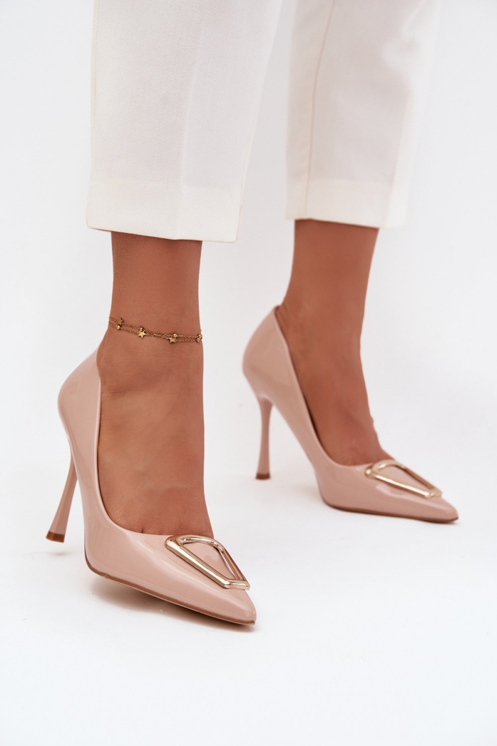 High heels Step in style