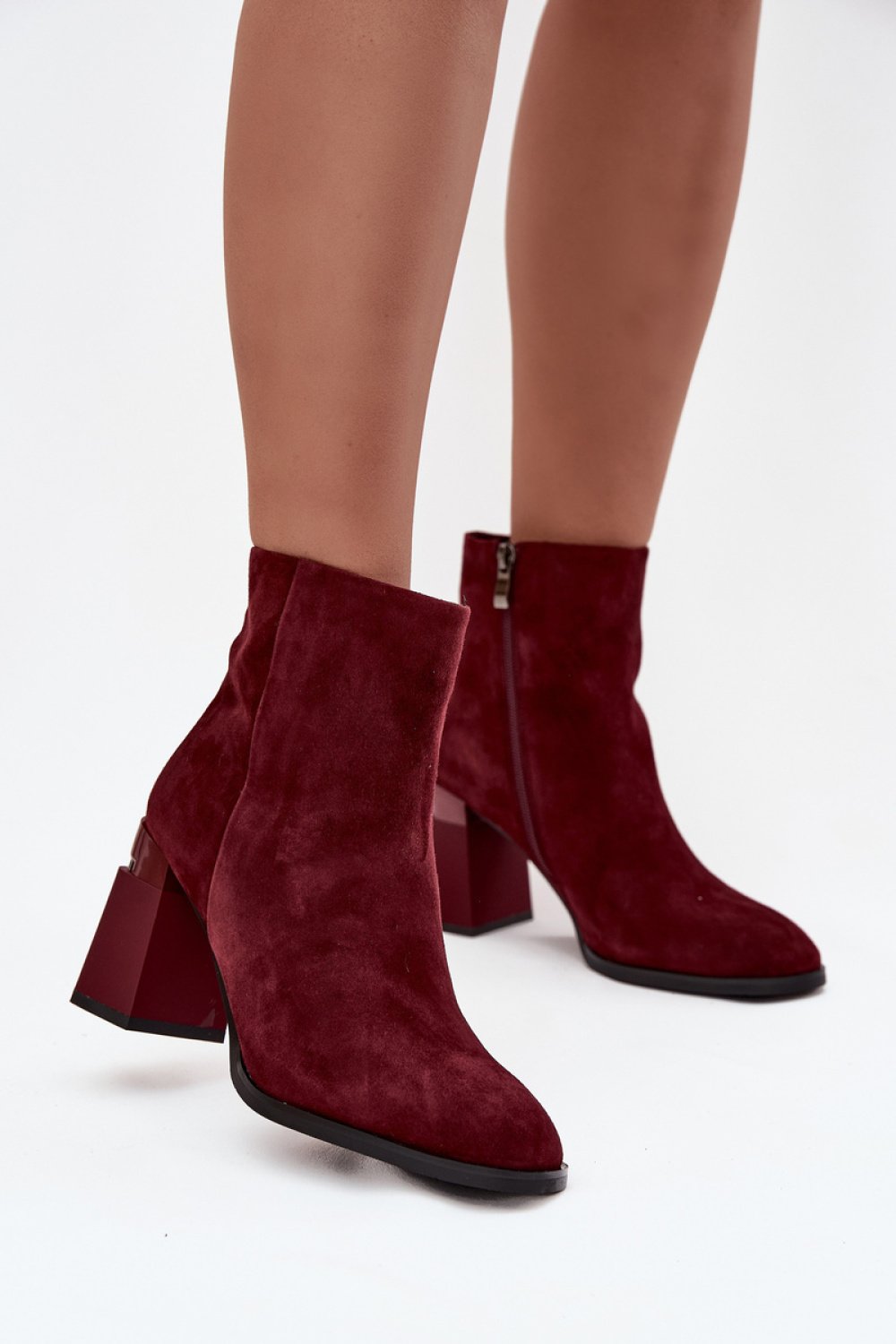 Heel boots Step in style