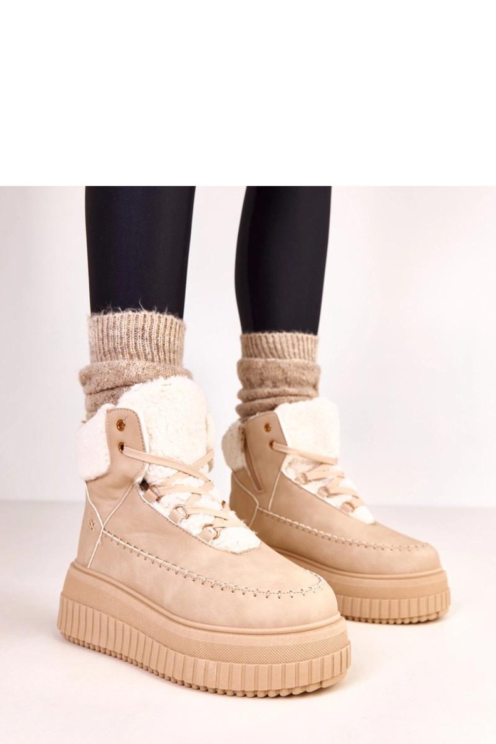 Sport boots Solea