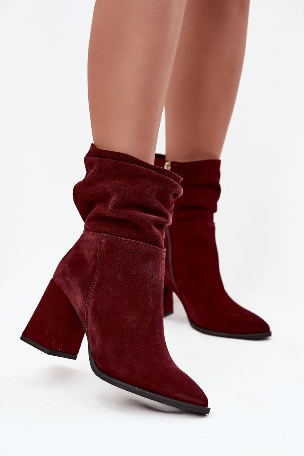Heel boots Step in style