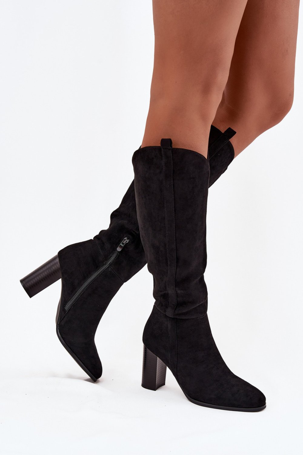 Thigh-Hight Boots Step in style