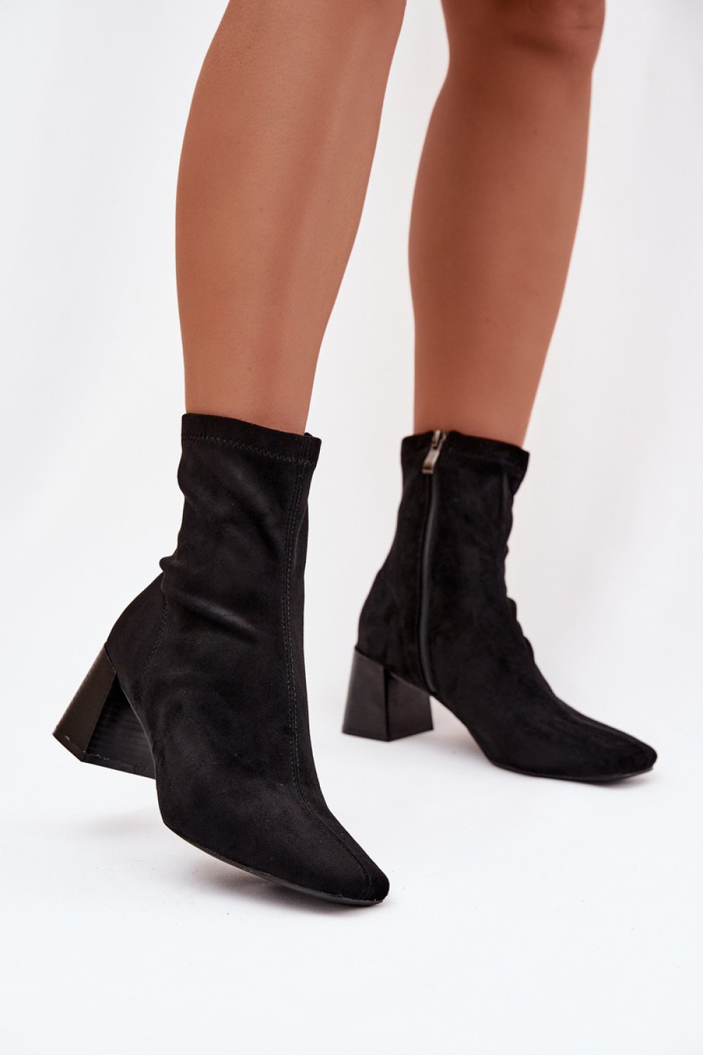 Heel boots Step in style