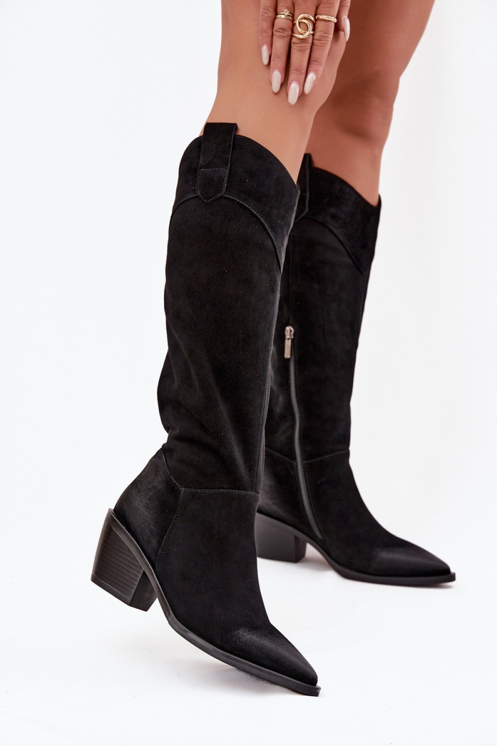 Heel boots Step in style