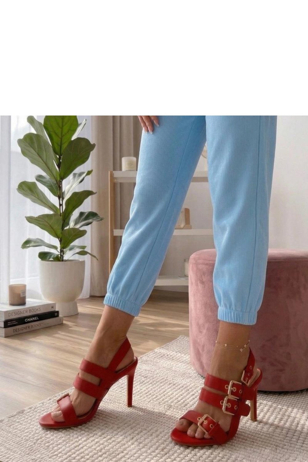 Heel sandals Solea