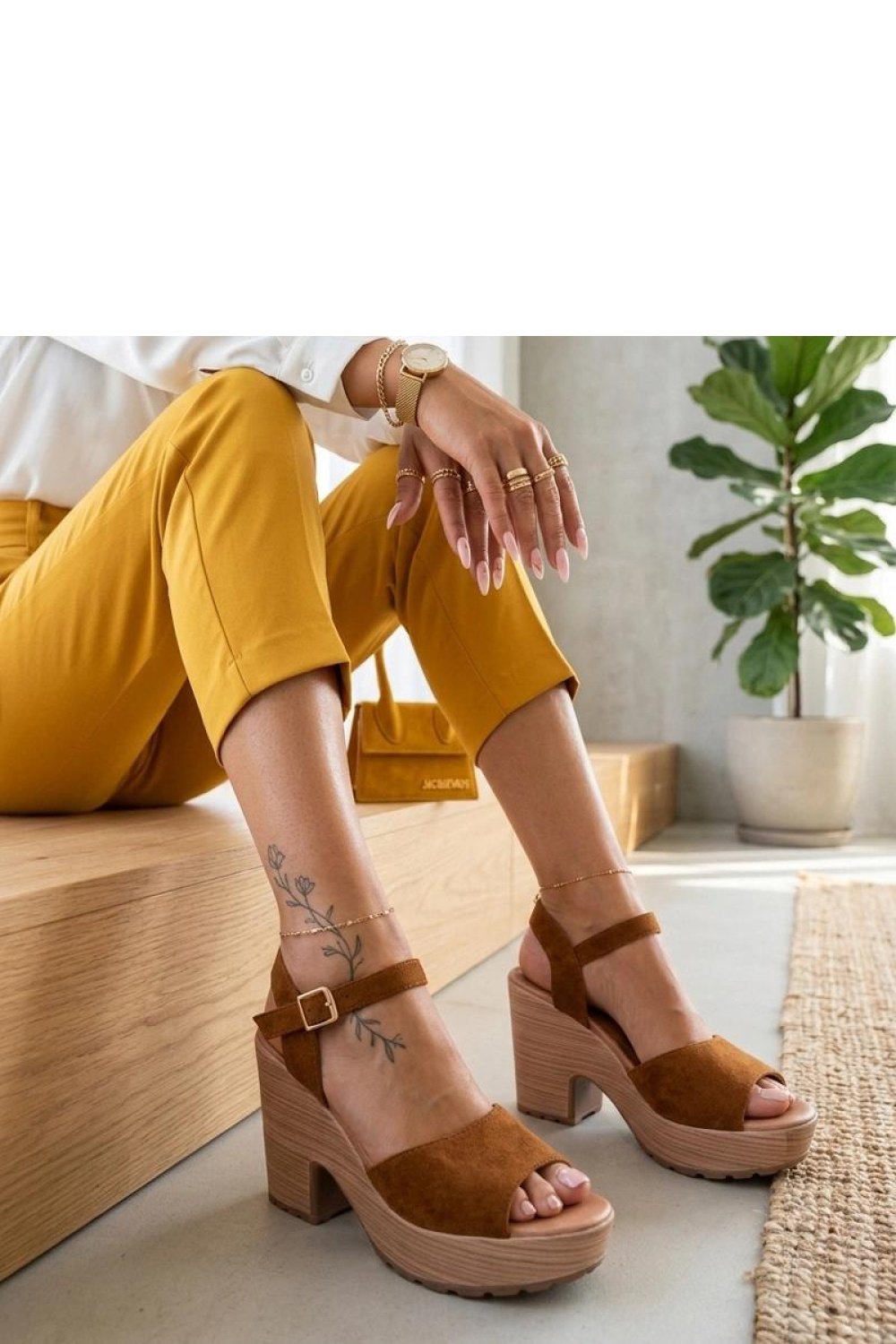 Heel sandals Solea