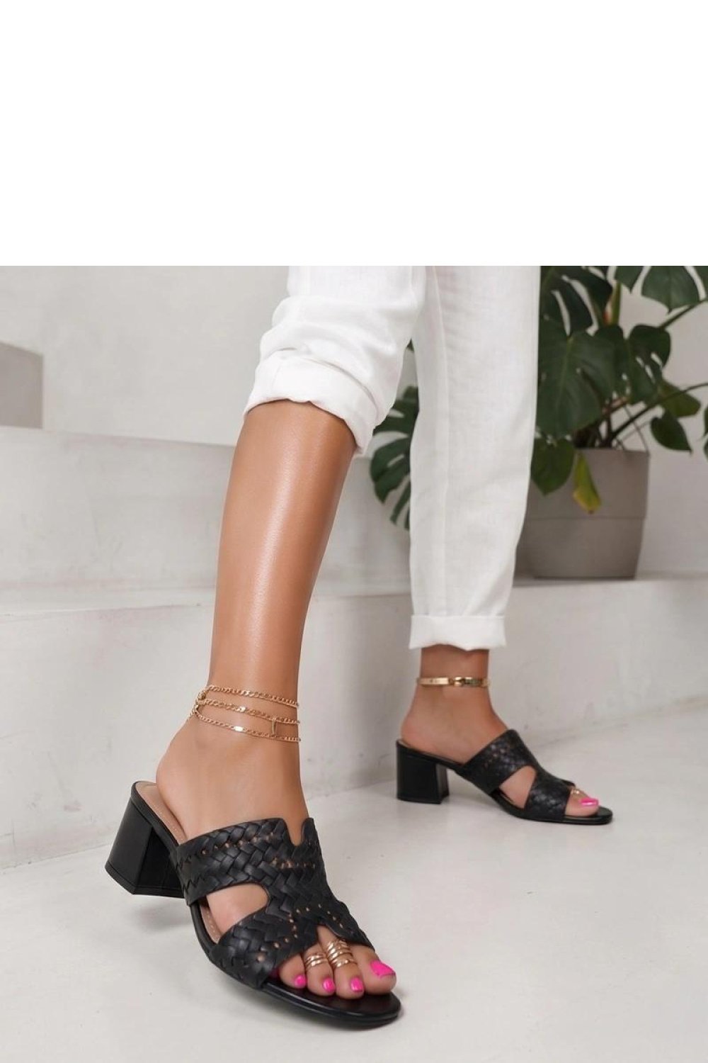 Heeled sandals Solea