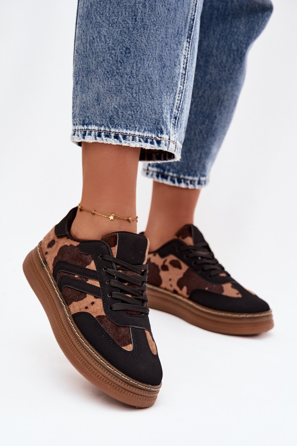 Platform sneakers Step in style