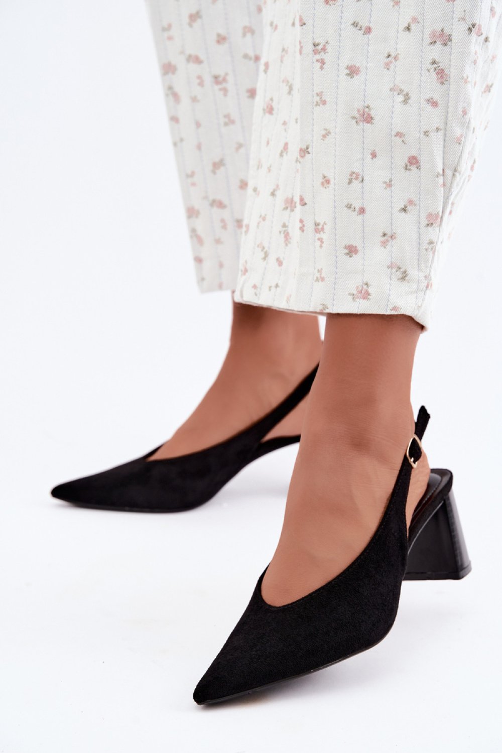 Block heel pumps Step in style