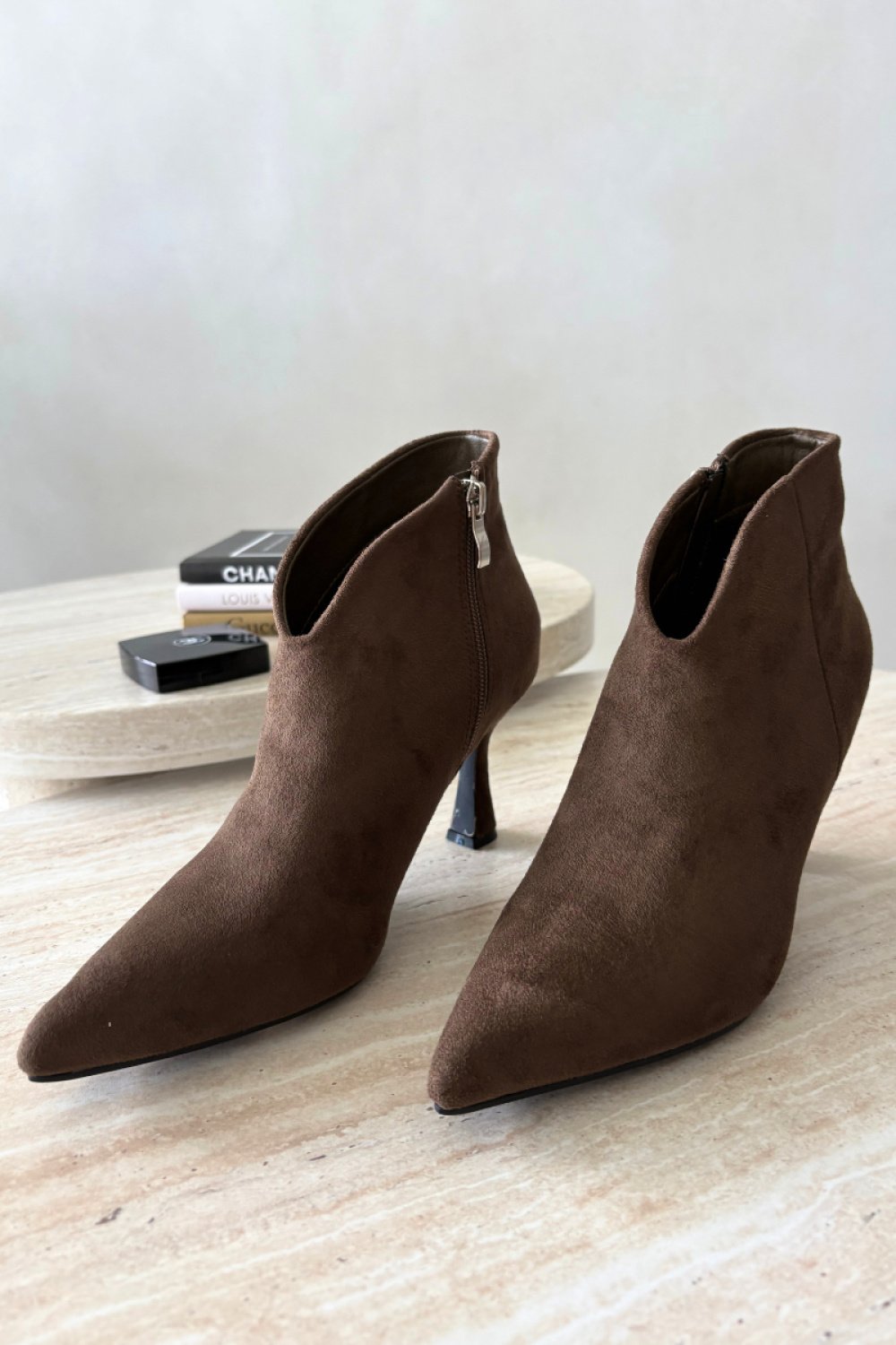 Heel boots Step in style