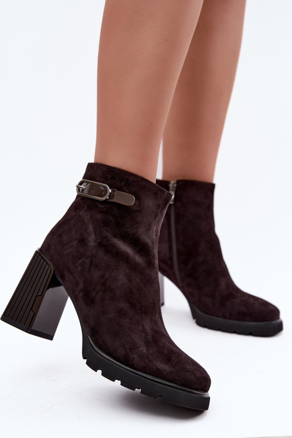Heel boots Step in style