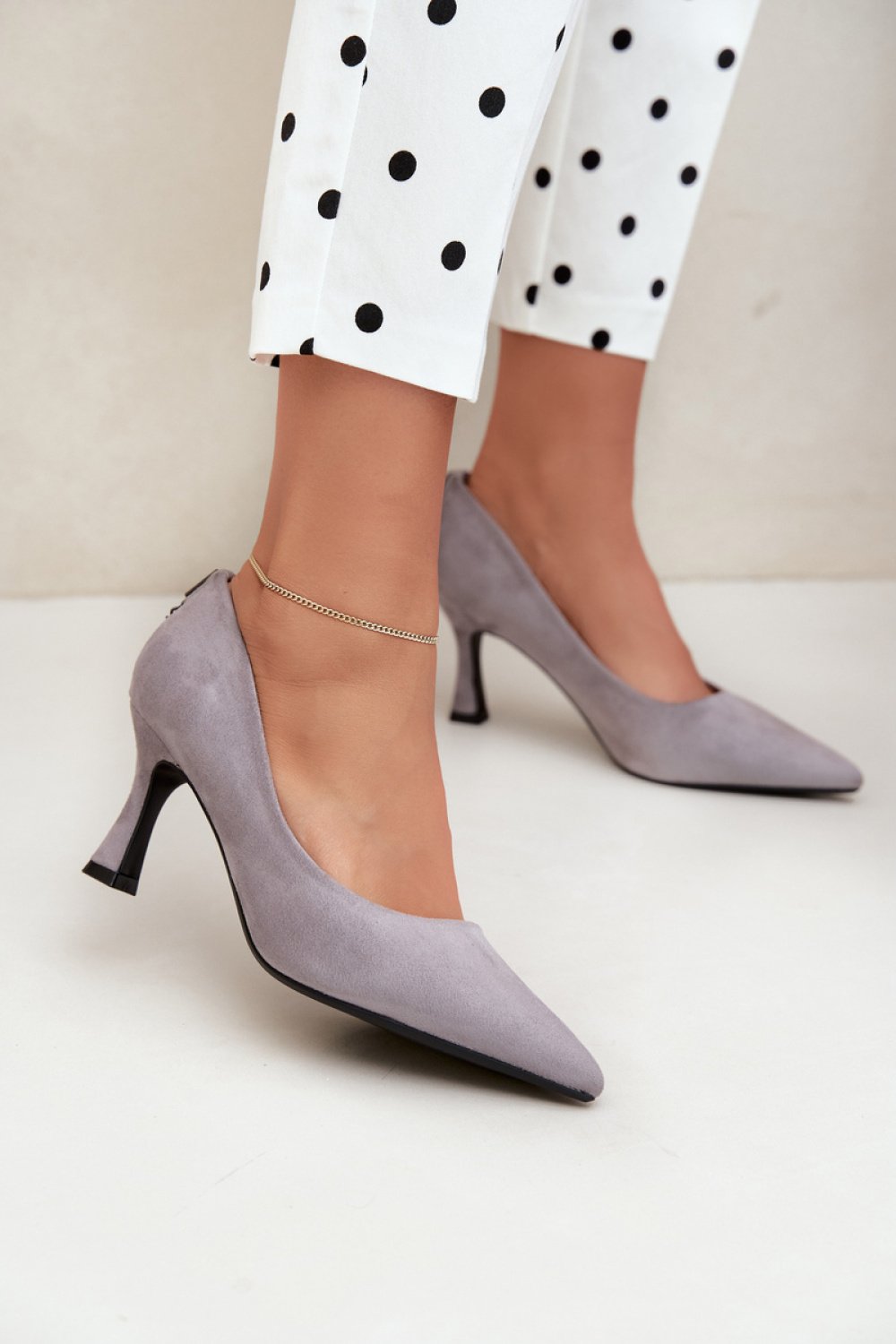 Heel pumps Step in style